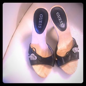 Guess sandals.